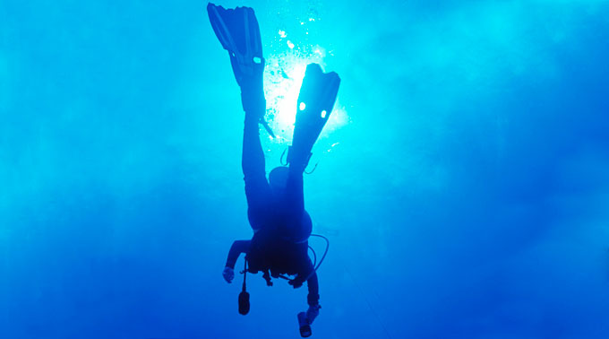 snorkeling in belize