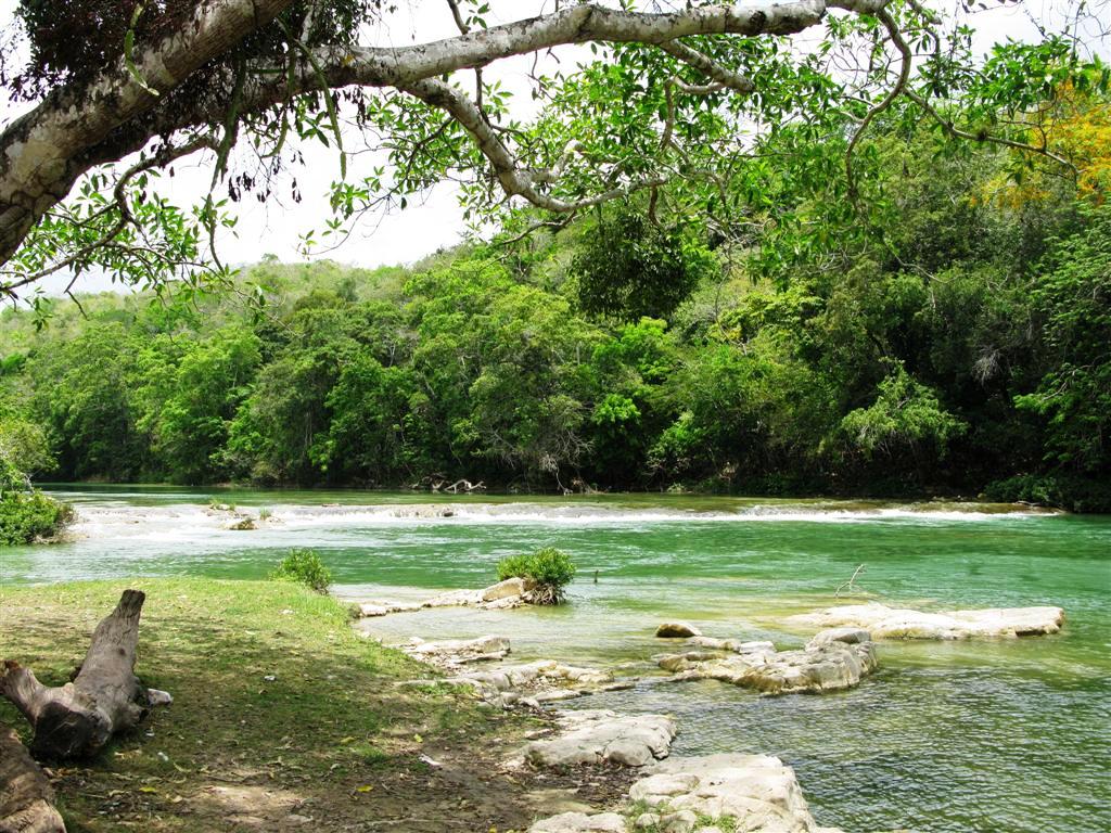 mopan river belize